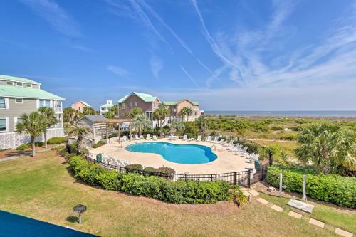 Condo Pool Access - 0 4 Mi To Harbor Island Beach