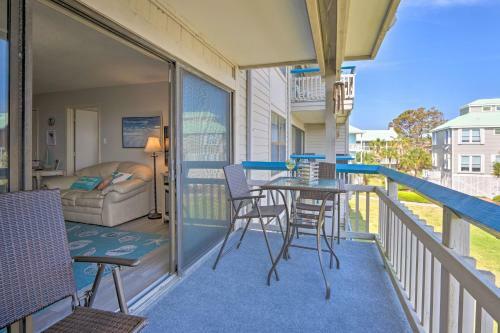 Condo Pool Access - 0 4 Mi To Harbor Island Beach