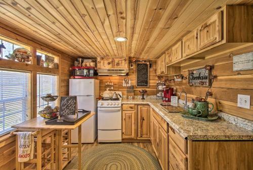 Peaceful Pet-friendly Franklin Cottage On 15 Acres