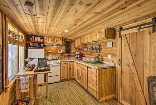 Peaceful Pet-friendly Franklin Cottage On 15 Acres