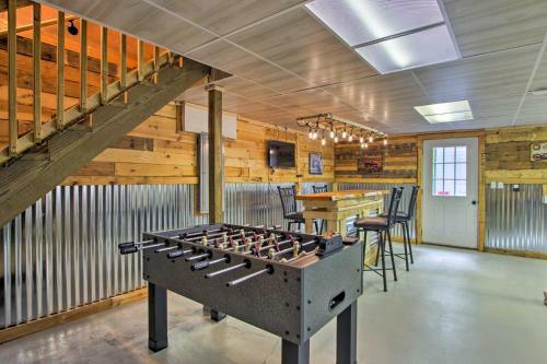 Cosby Cabin With 2 Porches, Deck And Game Room!