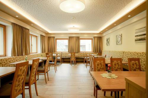 Hostal Pension M�hlbacherhof