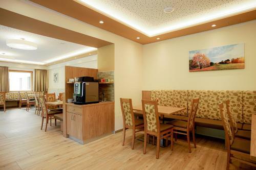 Hostal Pension M�hlbacherhof