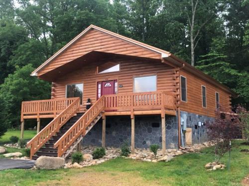 New Two Bedroom Cabin-now Available To Book! Home
