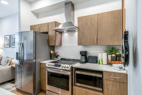 Apartamento Illume - Plush Green Community - Pool-view Balcony Condo