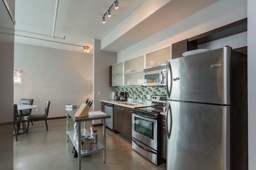 New! Modern And Spacious Nashville Corporate Condo