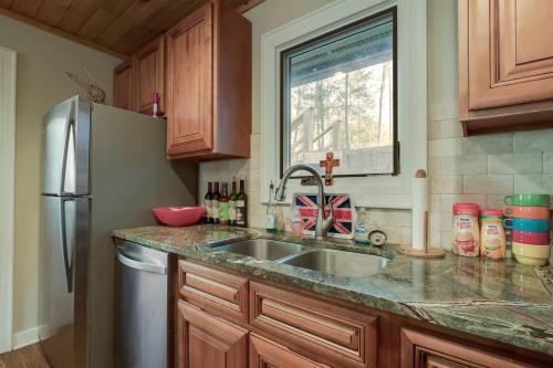 Pigeon River Retreat