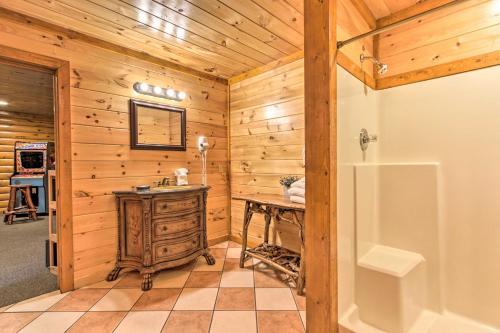 Large Pet-friendly Haven With Hot Tub By Pigeon Forge