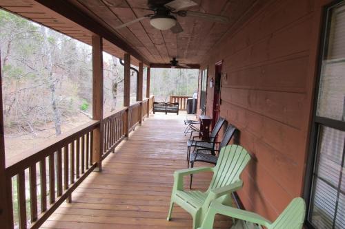 Free Xplorie Attractions Every Day! - Country Oasis