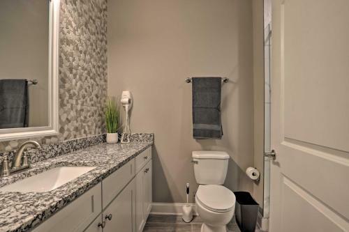 Apartamento Condo With Balcony About 4 Mi To Great Smoky Mtn Np!