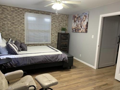 Just Remodeled - Perfect For Work From Home Or Stay-cations
