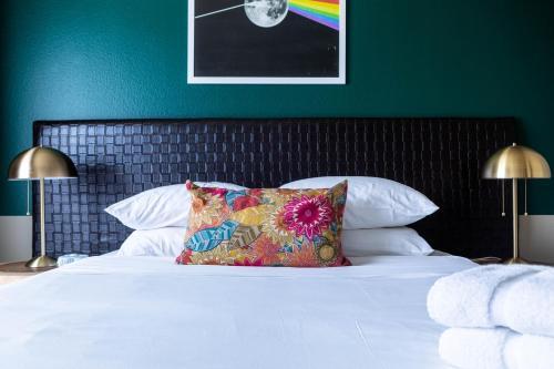 Apartamento Chic West Campus Apts By Wanderjaunt