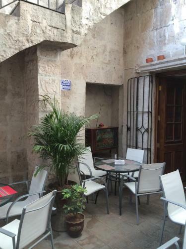 Hostal Bubamara