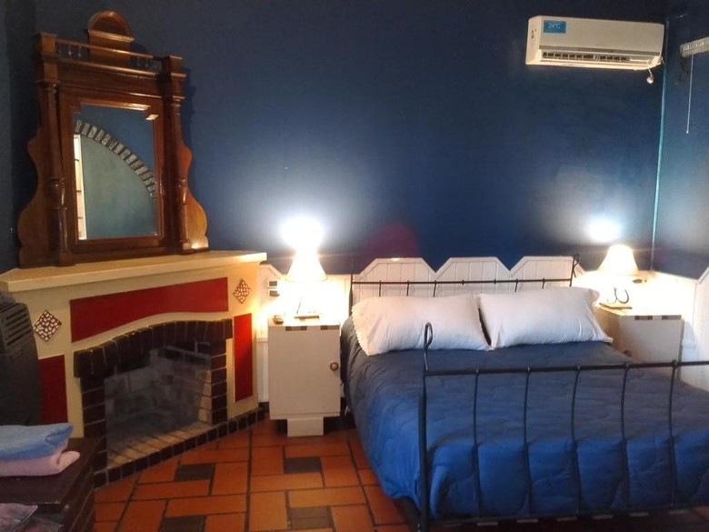 Hostal Chimbas Hostel