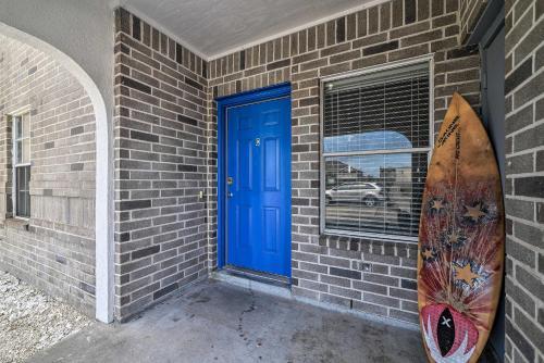 Apartamento Canalfront Condo With Dock Less Than 2 Mi To The Beach!