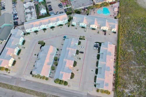 Nemo Cay Resort D146k Poolside By Padre Escapes