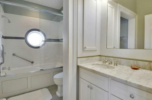 Captain's Retreat By Ryson Vacation Rentals