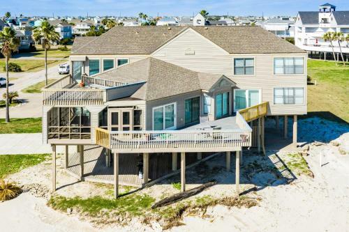Pirates Beach Retreat