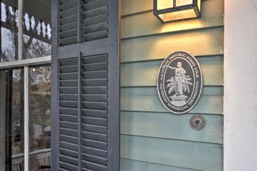 Historic Home In Walkable Area, 1 Mi To Beach