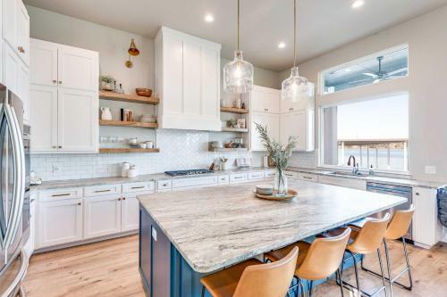 Lakeside Granbury Retreat With Patio And Fire Pit