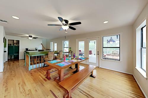 Exceptional Vacation Home In Lago Vista Home