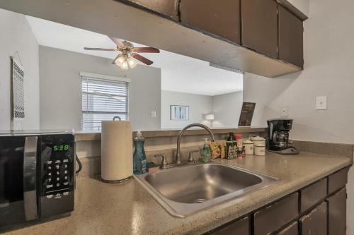 Apartamento Spacious 1-bedroom Flat Near Downtown Midland