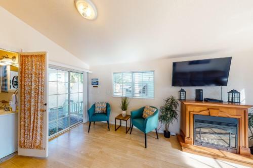 Long Island Village Unit 819 Oyster Island Breeze