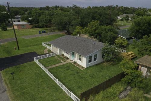New Listing! Chic Updated Bungalow - Walk To Bay Home