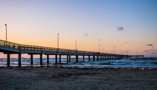 Apartamento Walk To Beach! Updated Hideaway With New Kitchen Apts