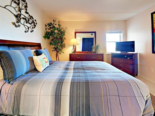Apartamento 4400 Gulf Blvd Condo Unit 408