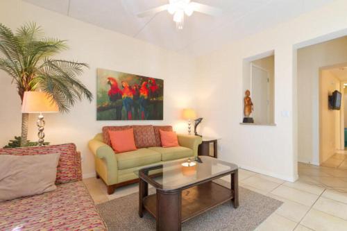 Las Marinas Condo 301 With Boat Slip
