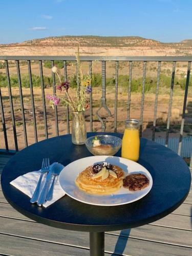 Annie's Place Bed & Breakfast