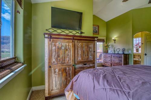 5 Bed 3 Bath Vacation Home In Arches National Park