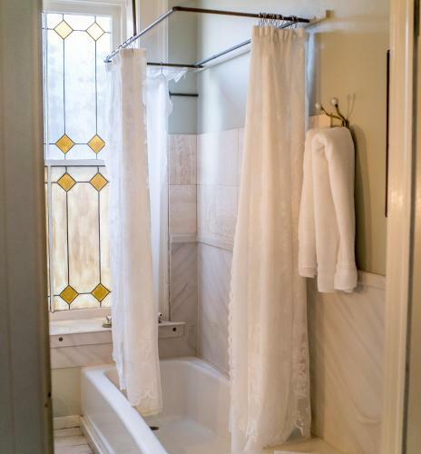 The Mulberry Inn -an Historic Bed And Breakfast