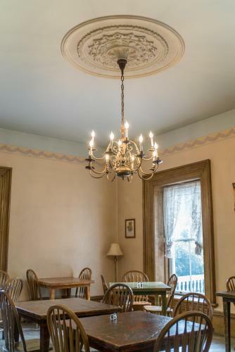 The Mulberry Inn -an Historic Bed And Breakfast