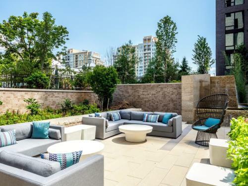 Apartamento Bluebird Suites At Reston Town Center