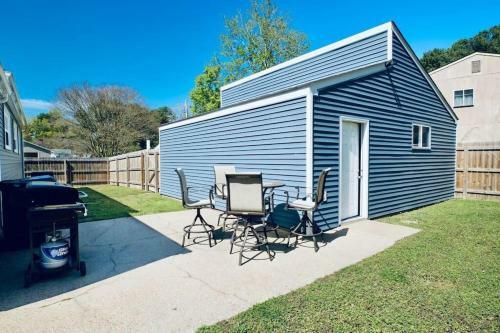 Sweet Retreat Near The Beach