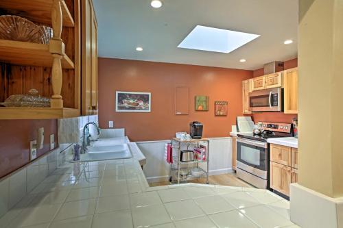 Craftsman-style Home 6 Miles From Downtown Seattle