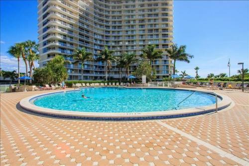Apartamento Sst4-1612 - South Seas Tower Condo