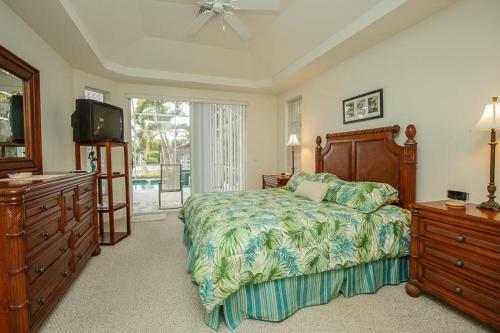 Buccan1570 - 1570 Buccaneer Ct Home