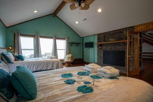452 Tarpon Blvd-sandy Toes