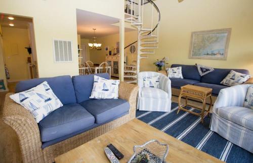 230 Tennis Villa - Two Bedroom Villa