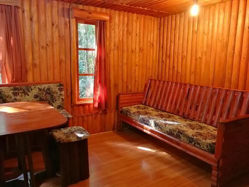 Lodge Caba�as Lemunantu Salto Del Indio