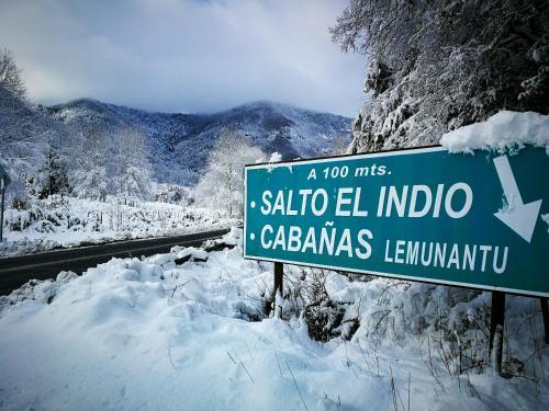 Lodge Caba�as Lemunantu Salto Del Indio