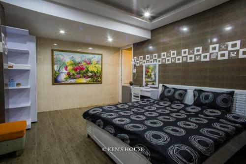 Ken's Backpackers Hotel