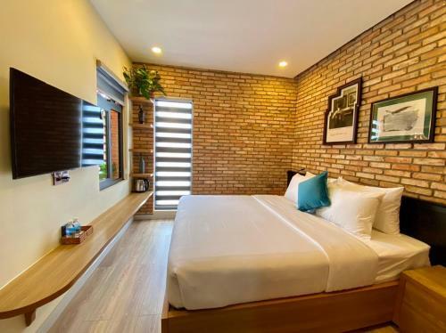Hotel Brick Home