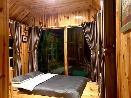 ?�n L?ng Homestay & Coffee