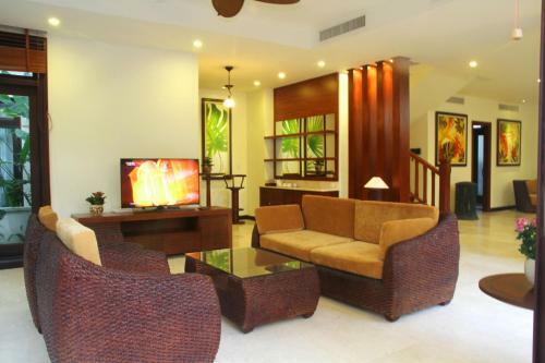 Villa 4 Br Furama Da Nang- Free Pick Up