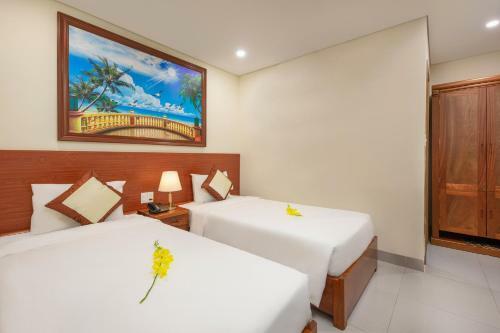 Sunlit Sea Hotel & Apartment - Phoenix 2 Hotel