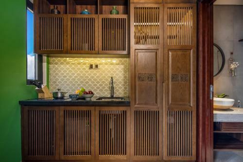 Seahorse Hotel & Office By Havi